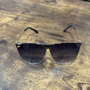 Stylish Gold and Black Sunglasses